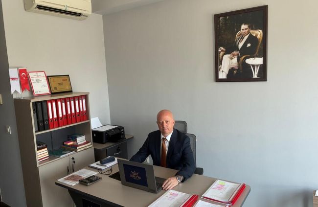 Erdal Serbest - Founder & Travel Specialist