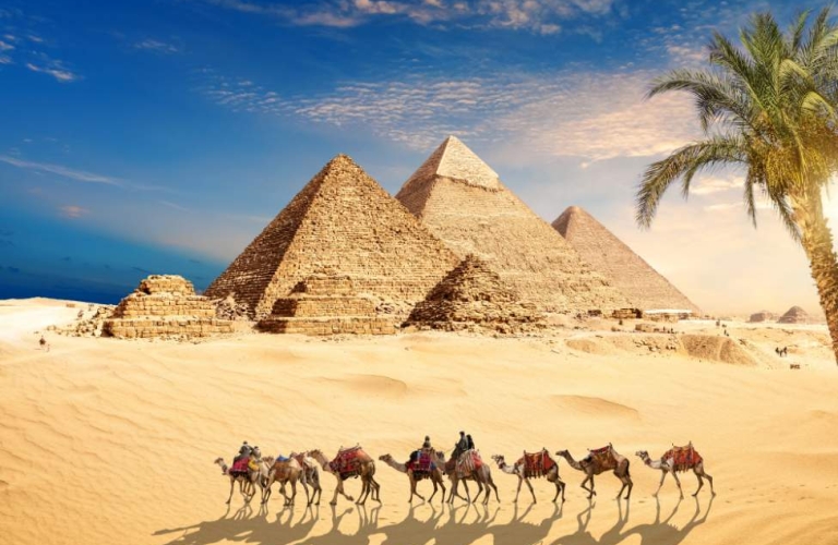 8-Day Egypt Tour with Nile Cruise: Cairo, Aswan & Valley of The Kings 