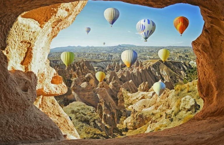 9-Day Turkey & Egypt Tour: Istanbul, Cappadocia & Cairo